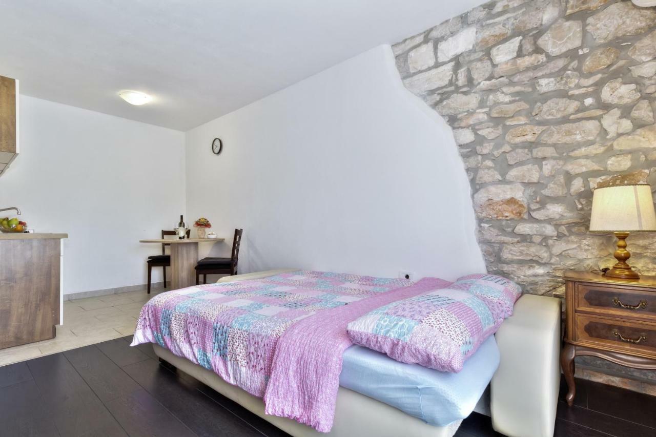 Apartmani Anna Umago Exterior foto