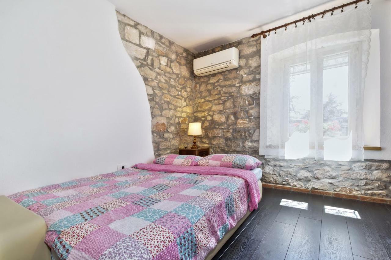 Apartmani Anna Umago Exterior foto